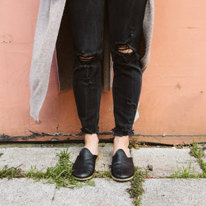 Moda | Black Handmade Leather Shearling Slippers