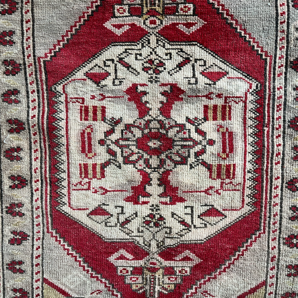 Load image into Gallery viewer, Lale | Handwoven Wool Turkish Small Rug 22&quot; x 42&quot;
